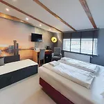 Kamienica Morska 3*