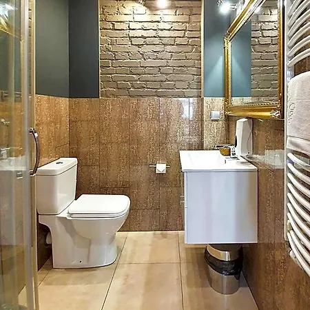 Kamienica Morska 3* غدينيا