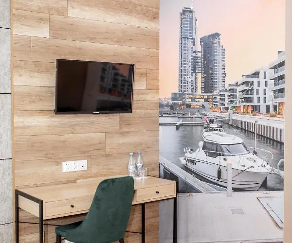 Kamienica Morska Bed & Breakfast 3*